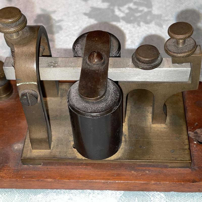 Antique Manhattan Electric Supply Co. Telegraph Sounder