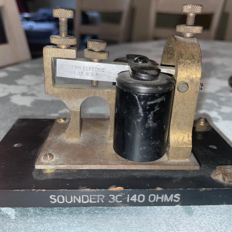 VINTAGE WESTERN ELECTRIC TELEGRAPH 3C 140 OHM SOUNDER---OFFERS WELCOMED